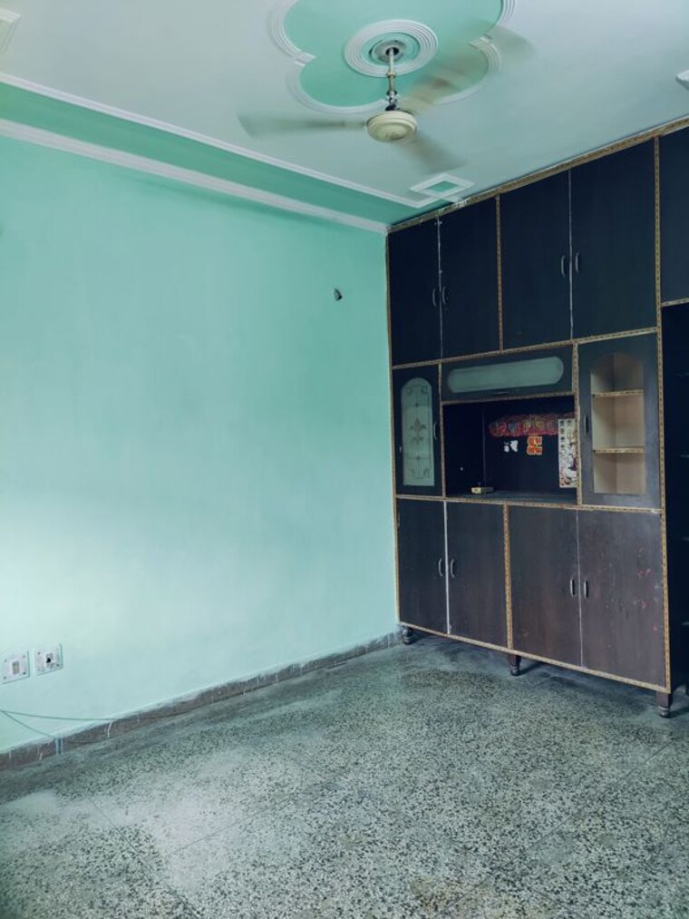 Room, rwa-metro-apartments 1 Bedroom 650 Sq.Ft. Apartment In Sector 71 Noida 10451709