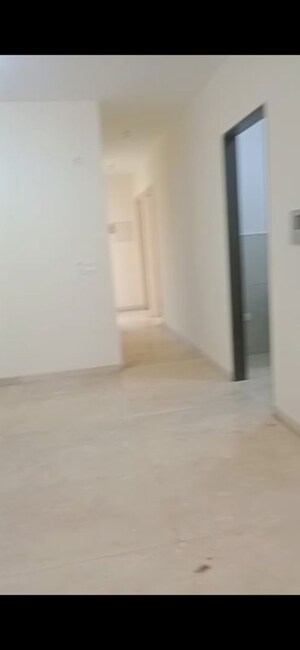 Room in 3 BHK Apartment at The Wadhwa Anmol Pride, Goregaon West – for Rent