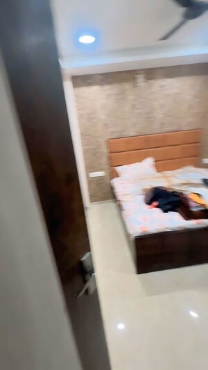 Furnished Amenities in 3 BHK Apartment at Raja Park – for Sale