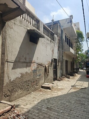 1.5 BHK Independent House – Exterior View View at Shalimar Garden - for Sale