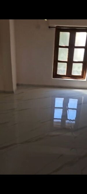 Room in 4 BHK Independent House at Kopar Khairane – for Sale
