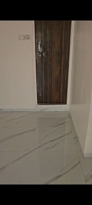 Room in 4 BHK Independent House at Kopar Khairane – for Sale