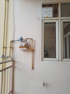 Balcony in 3 BHK Apartment at Supertech Apex Tower, Sector 93a – for Rent