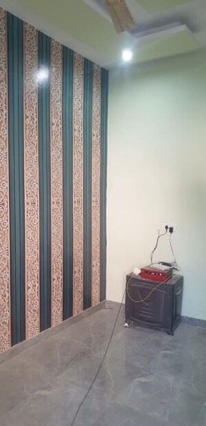Furnished Amenities in 4 BHK Independent House at Guru Teg Bahadur Nagar – for Sale