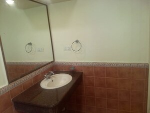 Bathroom in 3 BHK Apartment at Rose Ville, Richmond Town – for Rent