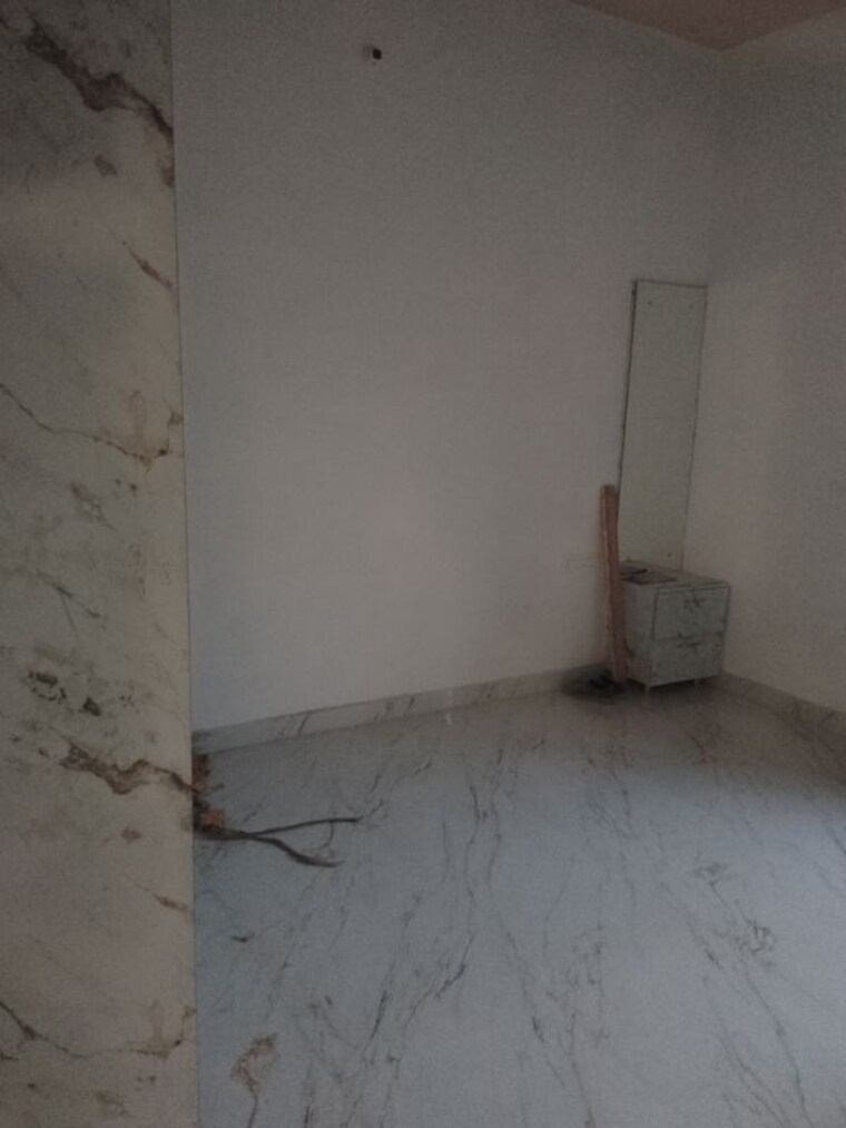 Room, kharar mohali road 4 Bedroom 158 Sq.Yd. Independent House In Kharar Mohali Road Kharar 10451806