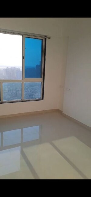 Bedroom in 2 BHK Apartment at Shreeji Atlantis, Malad West – for Rent