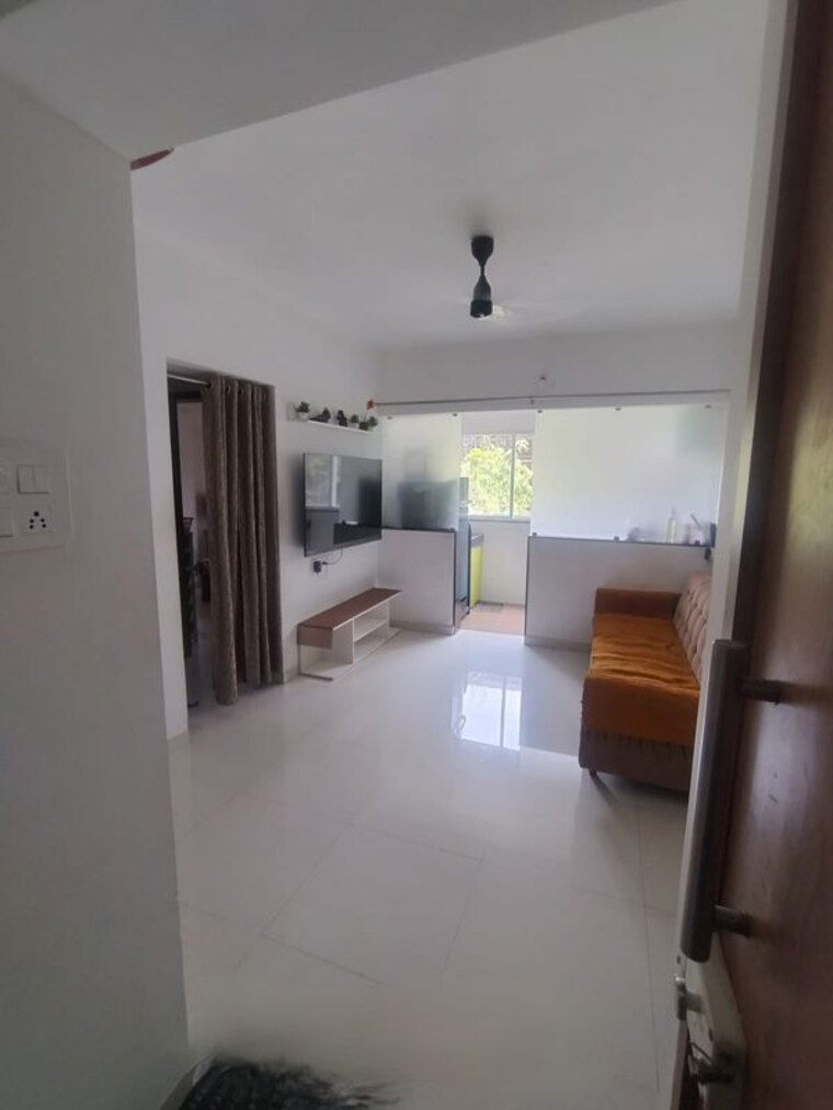 Living Room, satyam-shivam-phase-2 1 Bedroom 420 Sq.Ft. Apartment In Kharadi Pune 10451835