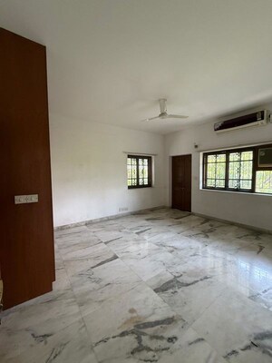 Room in 3 BHK Penthouse at Orchard Green, Domlur – for Rent