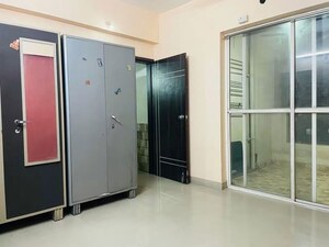 Room in 2 BHK Apartment at Arc Vista, Dhanori – for Rent