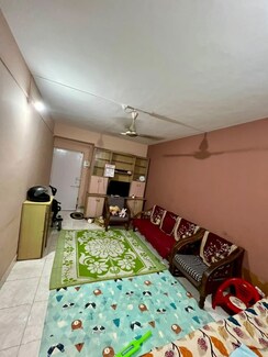 2 BHK Apartment For Sale in Laxmi Nagar Society