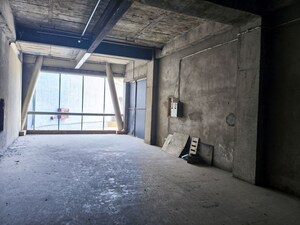 Room in  Shop at Sector 30 – for Sale