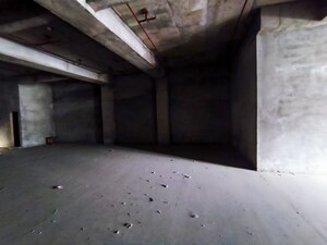   Shop at Sector 30 – for Sale