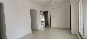Room in 3 BHK Apartment at Majestique Towers, Kharadi – for Rent