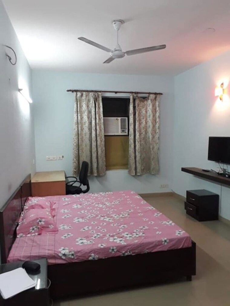 Bedroom, sector 4 2 Bedroom 1200 Sq.Ft. Independent House In Sector 4 Gurgaon 10451897
