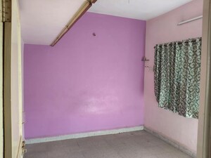Room in  Apartment at Nagpur Station – for Sale