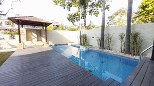 Swimming Pool in 5 BHK Villa at Vipul Tatvam Villas, Sector 48 – for Sale