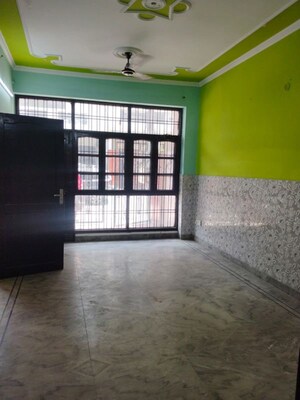 2 BHK Builder Floor For Rent in Sector 46