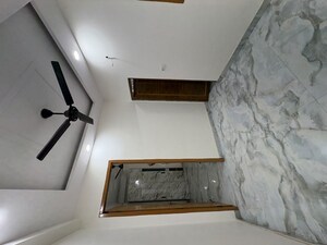 Furnished Amenities in 1 BHK Builder Floor at Sector 26 Dwarka – for Rent