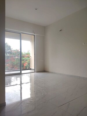 Room in 2 BHK Villa at Nityanand CHS Dhankawadi, Dhankawadi – for Sale