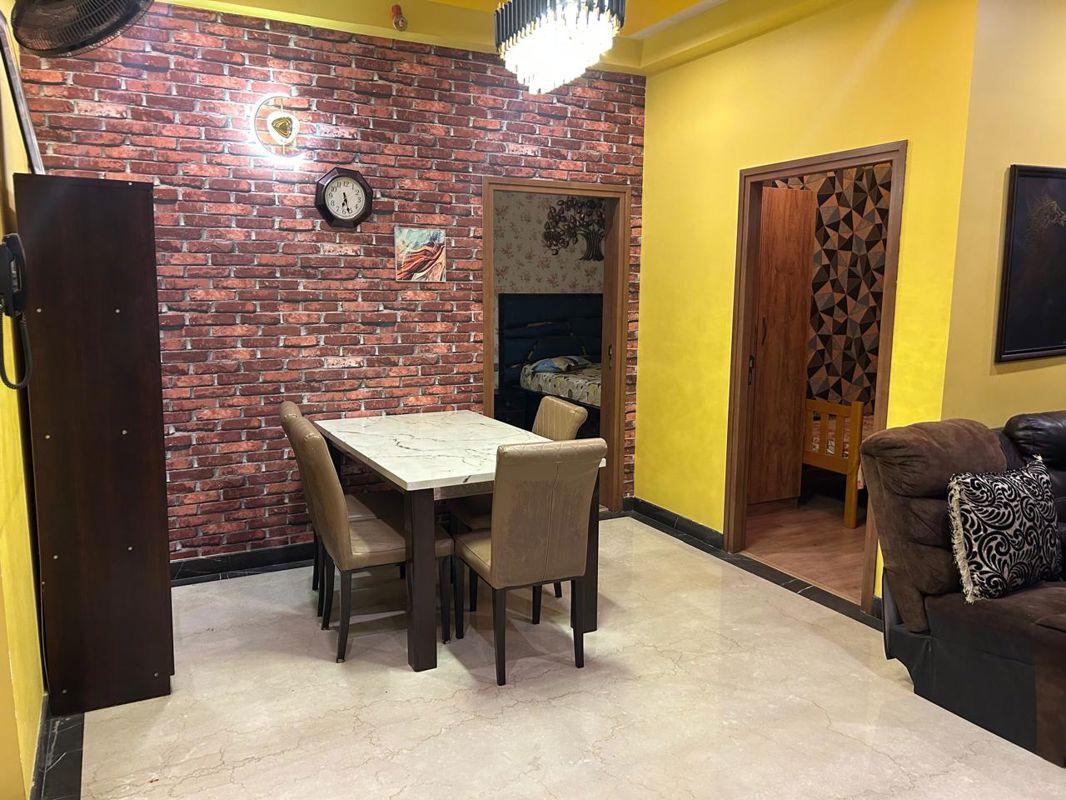 2.5 BHK + Servant Room 1521 Sq.Ft. Apartment in G Corp Residency