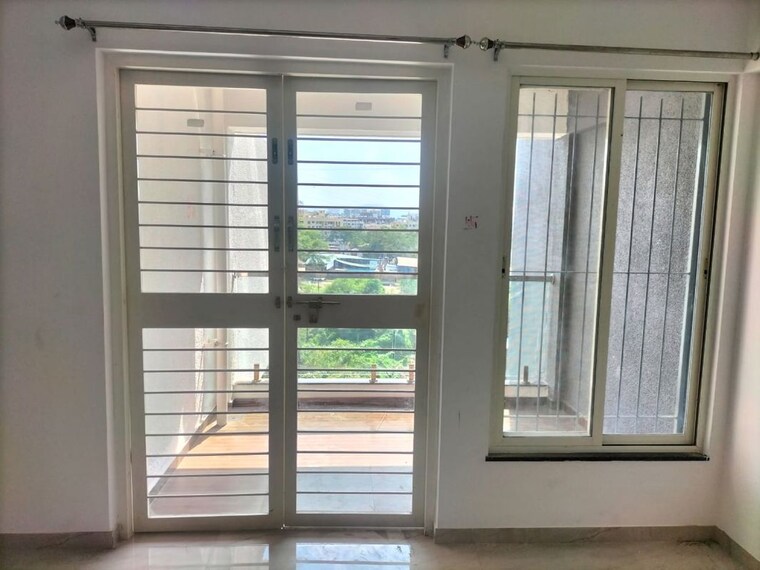 Room, karan-bharti 6+ Bedroom 8000 Sq.Ft. Apartment In Katraj Pune 10451961