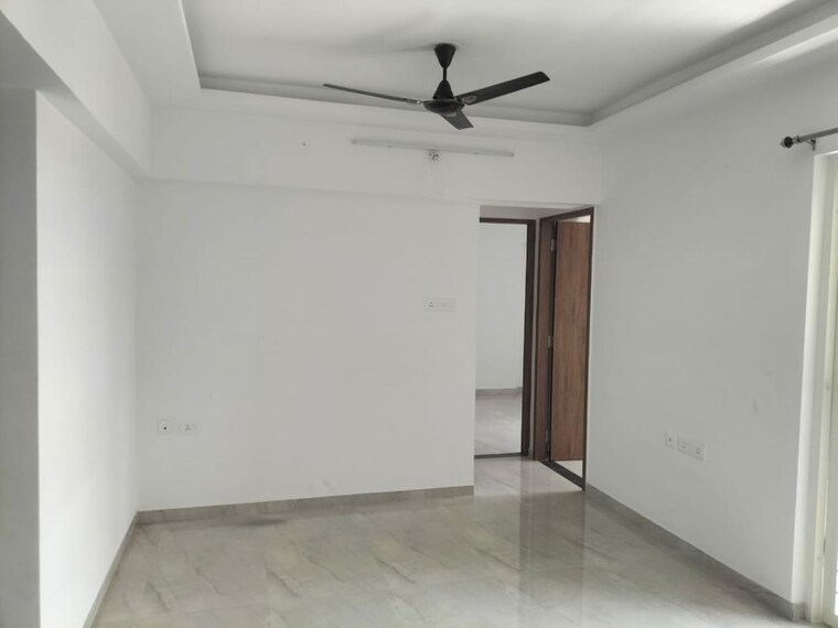 Room, karan-bharti 6+ Bedroom 8000 Sq.Ft. Apartment In Katraj Pune 10451961