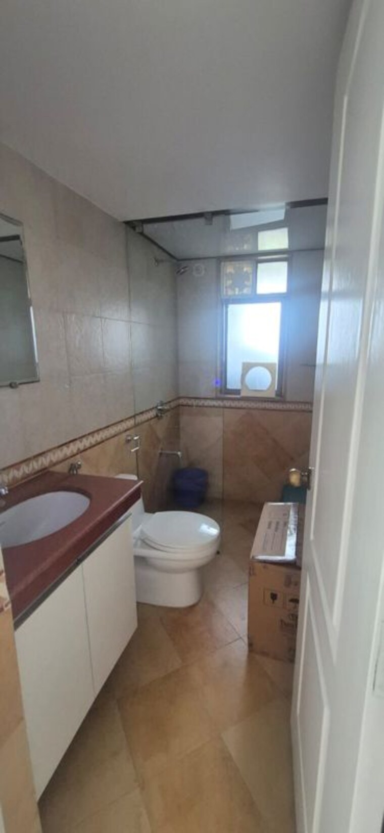 Bathroom, oxford-hallmark 4 Bedroom 2850 Sq.Ft. Apartment In Koregaon Park Pune 10451969