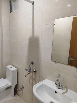 Bathroom in 1 BHK Independent House at RWA Apartments Sector 19, Sector 19 – for Rent