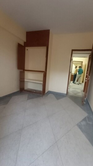 Room in 2 BHK Apartment at Mithapur – for Rent