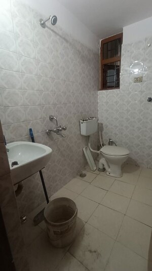 Bathroom in 2 BHK Apartment at Mithapur – for Rent