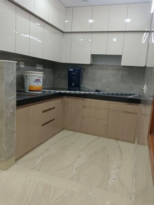 Kitchen in 2 BHK Builder Floor at Amar Colony – for Rent