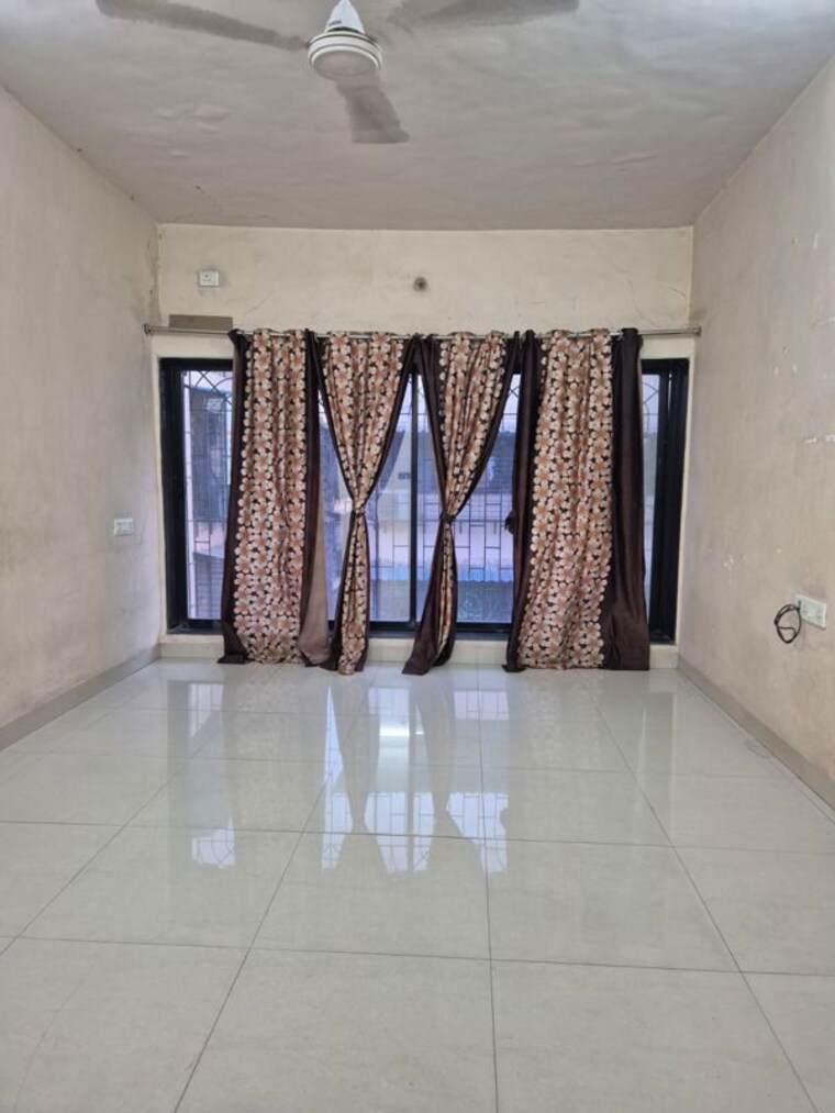 Living Room, tilak-nagar-building 2 Bedroom 660 Sq.Ft. Apartment In Tilak Nagar Mumbai 10452027