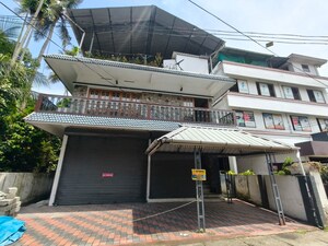  Warehouse For Rent in Kaloor