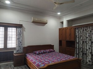 Bedroom in 4 BHK Independent House at Banjara Hills – for Rent