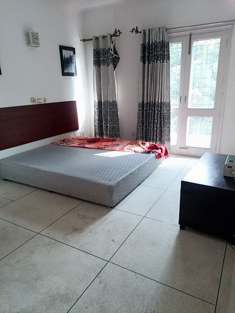 Bedroom, unitech-the-close-north 3 Bedroom 2069 Sq.Ft. Apartment In Sector 50 Gurgaon 10452028