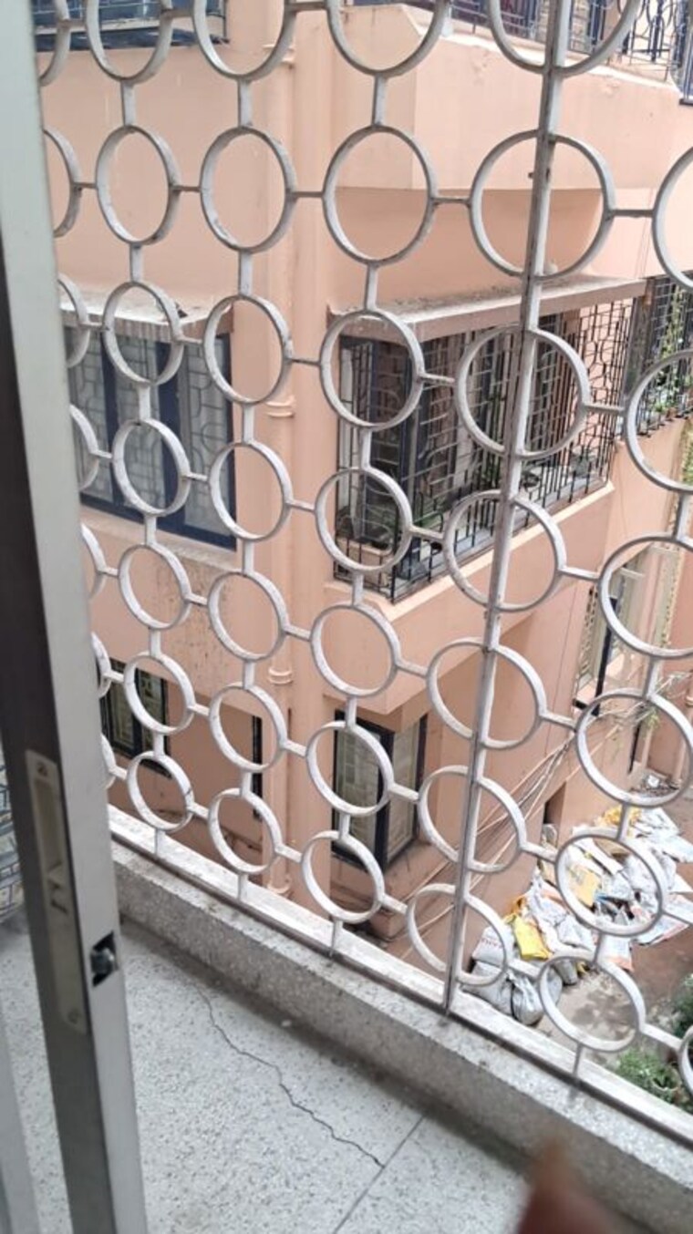 Balcony, goi-housing 2.5 Bedroom 1325 Sq.Ft. Apartment In Tollygunge Kolkata 10452061