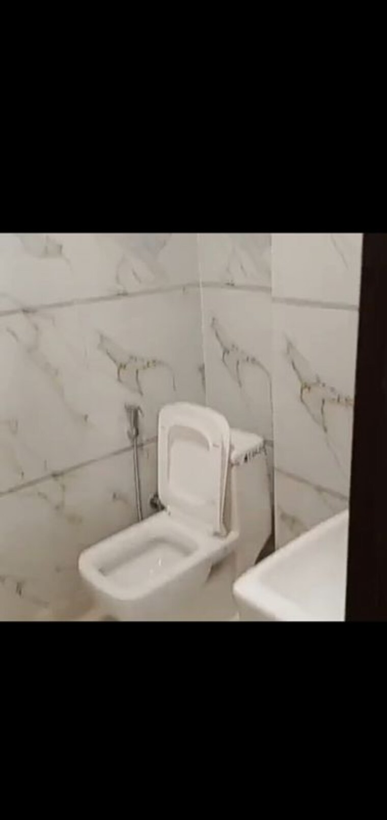 Bathroom, mahavir enclave 1 3 Bedroom 918 Sq.Ft. Builder Floor In Mahavir Enclave 1 Delhi 10452072