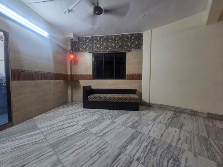 Bedroom, topiwala-chs 3 Bedroom 1200 Sq.Ft. Apartment In Goregaon West Mumbai 10452076