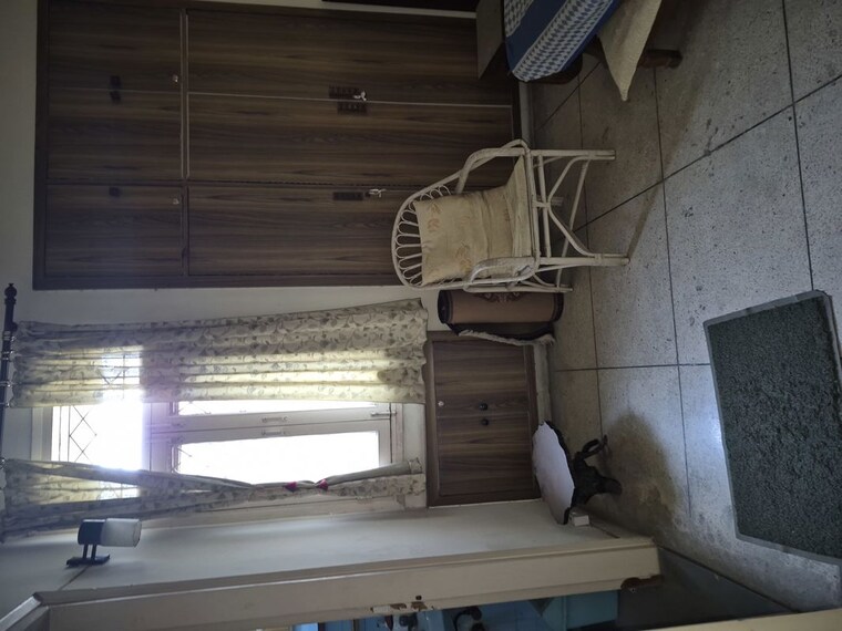 undefined, mayur vihar 3.5 Bedroom 1210 Sq.Ft. Apartment In Mayur Vihar Delhi 10452081