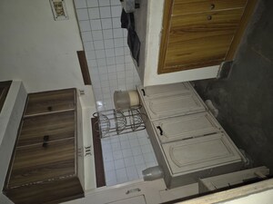 Staircase in 3.5 BHK Apartment at Mayur Vihar – for Rent