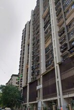1 BHK 675 Sq.Ft. Apartment in Chandak Sparkling Wings