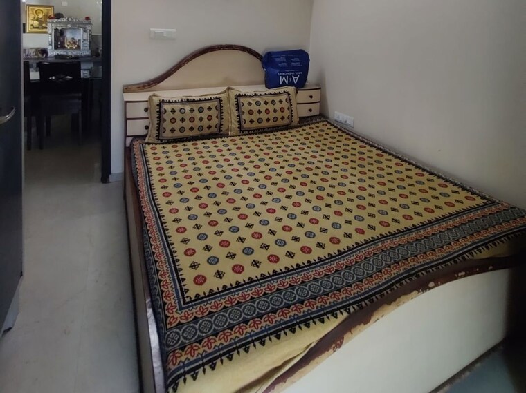 Bedroom, dosti-oak 2 Bedroom 639 Sq.Ft. Apartment In Kolshet Industrial Area Thane 10452108