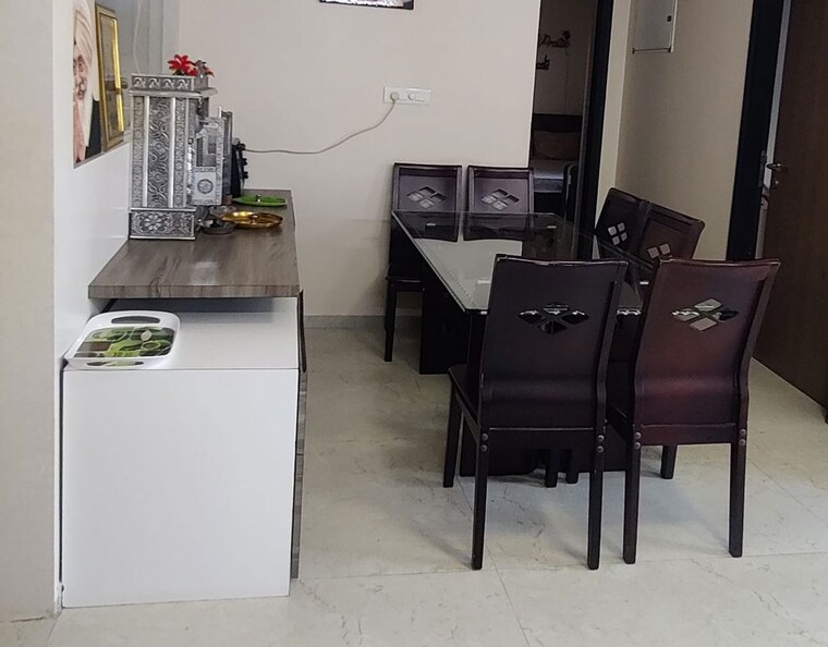 Team Area, dosti-oak 2 Bedroom 639 Sq.Ft. Apartment In Kolshet Industrial Area Thane 10452108