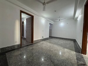 Room in 2 BHK Apartment at Chattarpur – for Rent