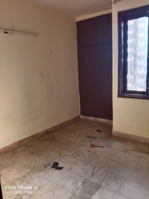 Room in 1 BHK Builder Floor at Malviya Nagar – for Rent