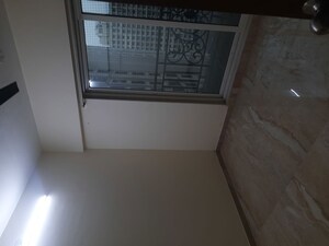 Room in 1 BHK Apartment at Siddhi Highland Park Phase 2, Kapur Bawdi – for Rent