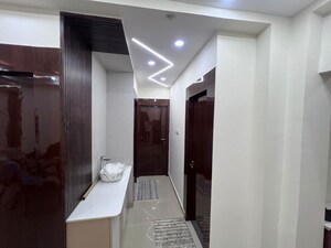 Building Lobby in 3 BHK Apartment at Bablatala – for Rent