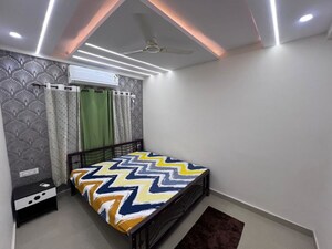 Bedroom in 3 BHK Apartment at Bablatala – for Rent