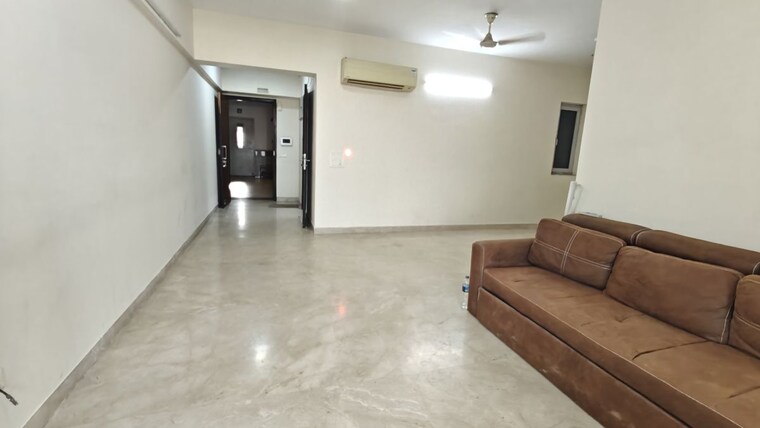 Room, db-realty-orchid-woods 2 Bedroom 924 Sq.Ft. Apartment In Goregaon East Mumbai 10438706
